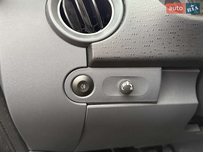 Хэтчбек Mitsubishi Colt 2009 в Черновцах фото 15 Хэтчбек Mitsubishi Colt 2009 в Черновцах