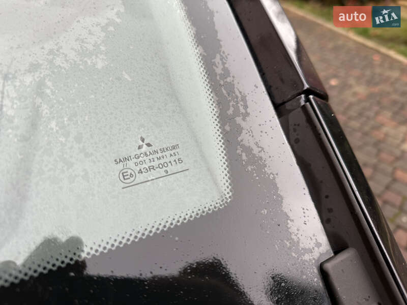 Хэтчбек Mitsubishi Colt 2009 в Черновцах фото 25 Хэтчбек Mitsubishi Colt 2009 в Черновцах