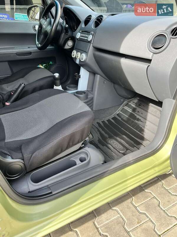 Хэтчбек Mitsubishi Colt 2005 в Полтаве фото 11 Хэтчбек Mitsubishi Colt 2005 в Полтаве