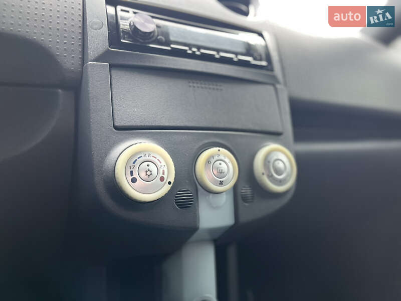 Хэтчбек Mitsubishi Colt 2005 в Николаеве