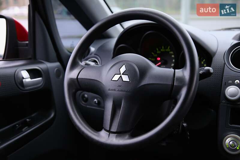 Хэтчбек Mitsubishi Colt 2008 в Харькове фото 13 Хэтчбек Mitsubishi Colt 2008 в Харькове