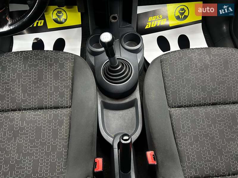 Хэтчбек Mitsubishi Colt 2012 в Черновцах фото 13 Хэтчбек Mitsubishi Colt 2012 в Черновцах