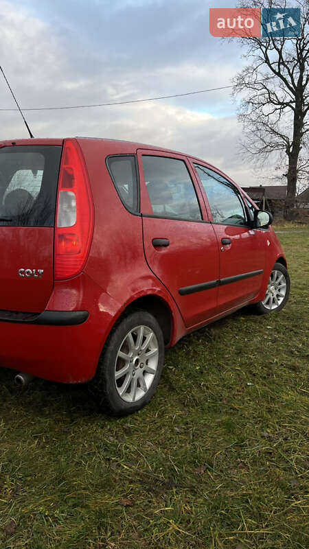 Хэтчбек Mitsubishi Colt 2008 в Киверцах