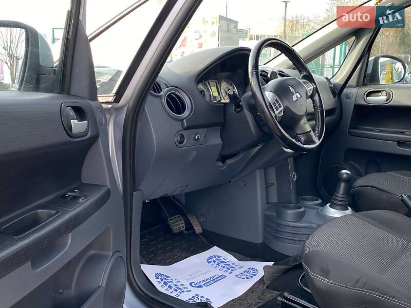 Хетчбек Mitsubishi Colt 2011 в Львові