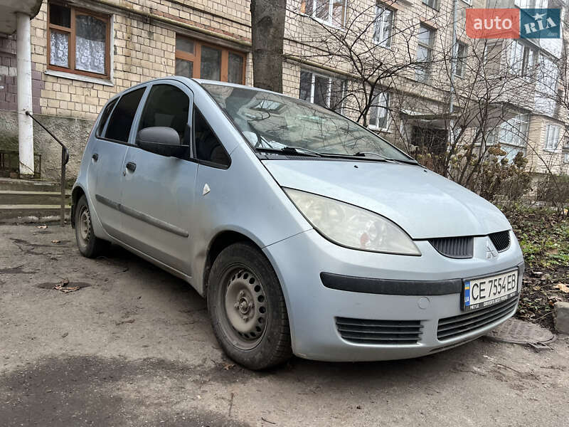 Хэтчбек Mitsubishi Colt 2006 в Черновцах