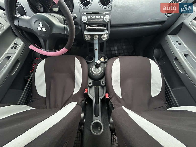 Хэтчбек Mitsubishi Colt 2005 в Прилуках