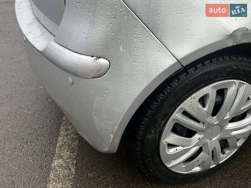 Хэтчбек Mitsubishi Colt 2005 в Прилуках