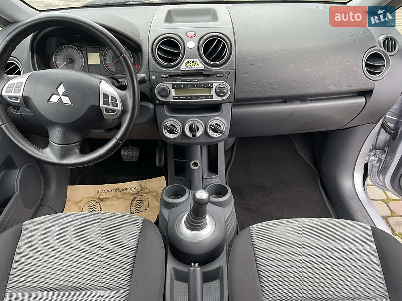 Хэтчбек Mitsubishi Colt 2012 в Луцке