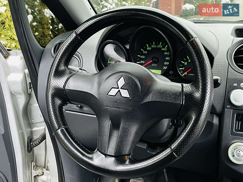 Хетчбек Mitsubishi Colt 2006 в Івано-Франківську