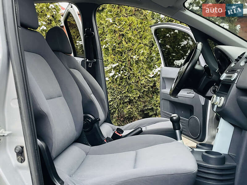 Хетчбек Mitsubishi Colt 2006 в Івано-Франківську