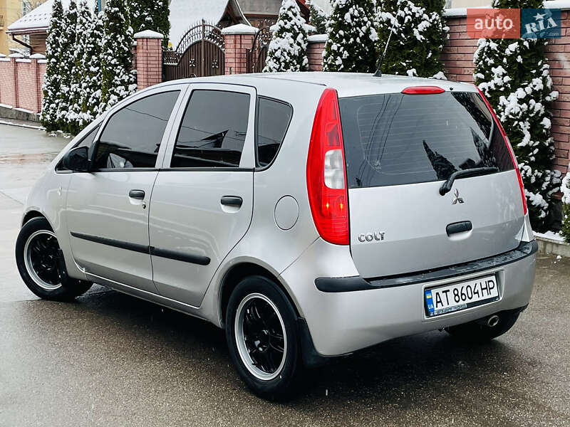 Хетчбек Mitsubishi Colt 2006 в Івано-Франківську