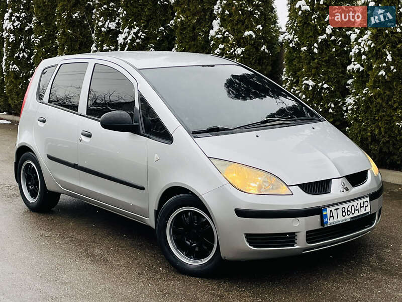 Хетчбек Mitsubishi Colt 2006 в Івано-Франківську