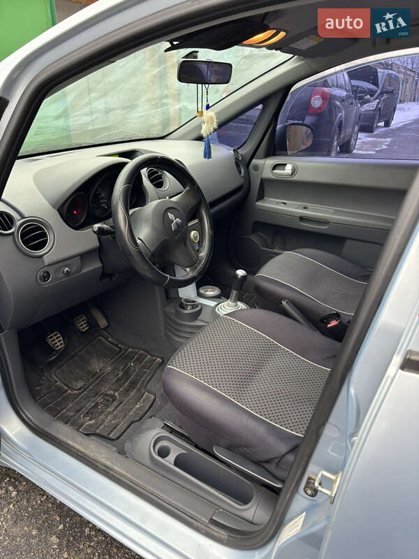 Хетчбек Mitsubishi Colt 2007 в Вінниці