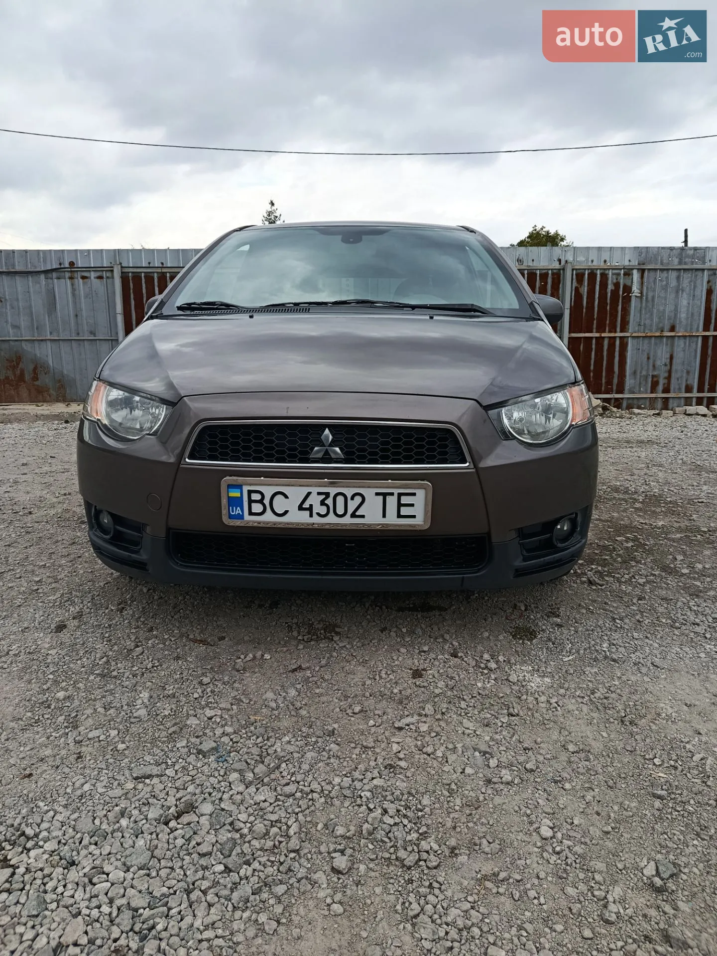 2011 Mitsubishi Colt - мініатюра 4