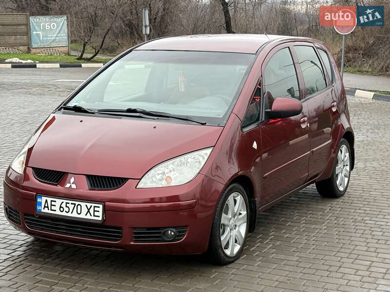 Mitsubishi Colt 2005