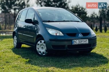 Хетчбек Mitsubishi Colt 2007 в Новояворівську