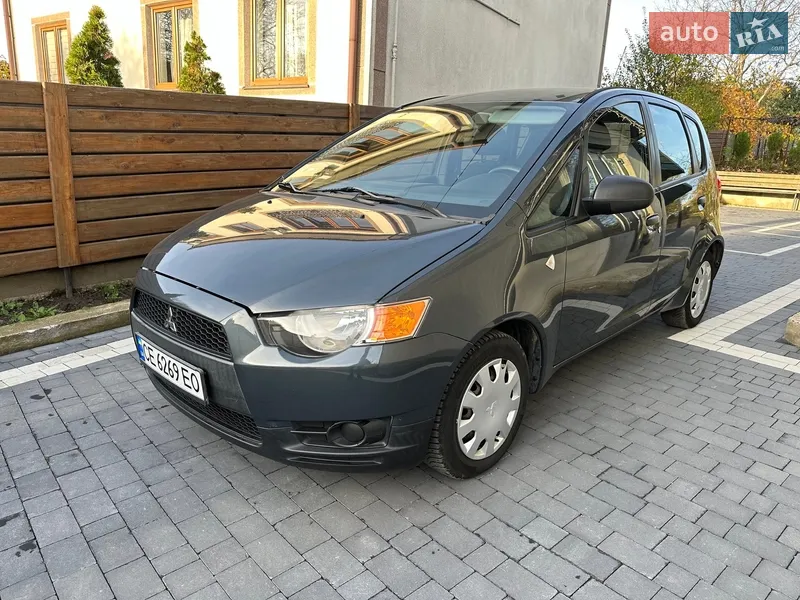 Mitsubishi Colt