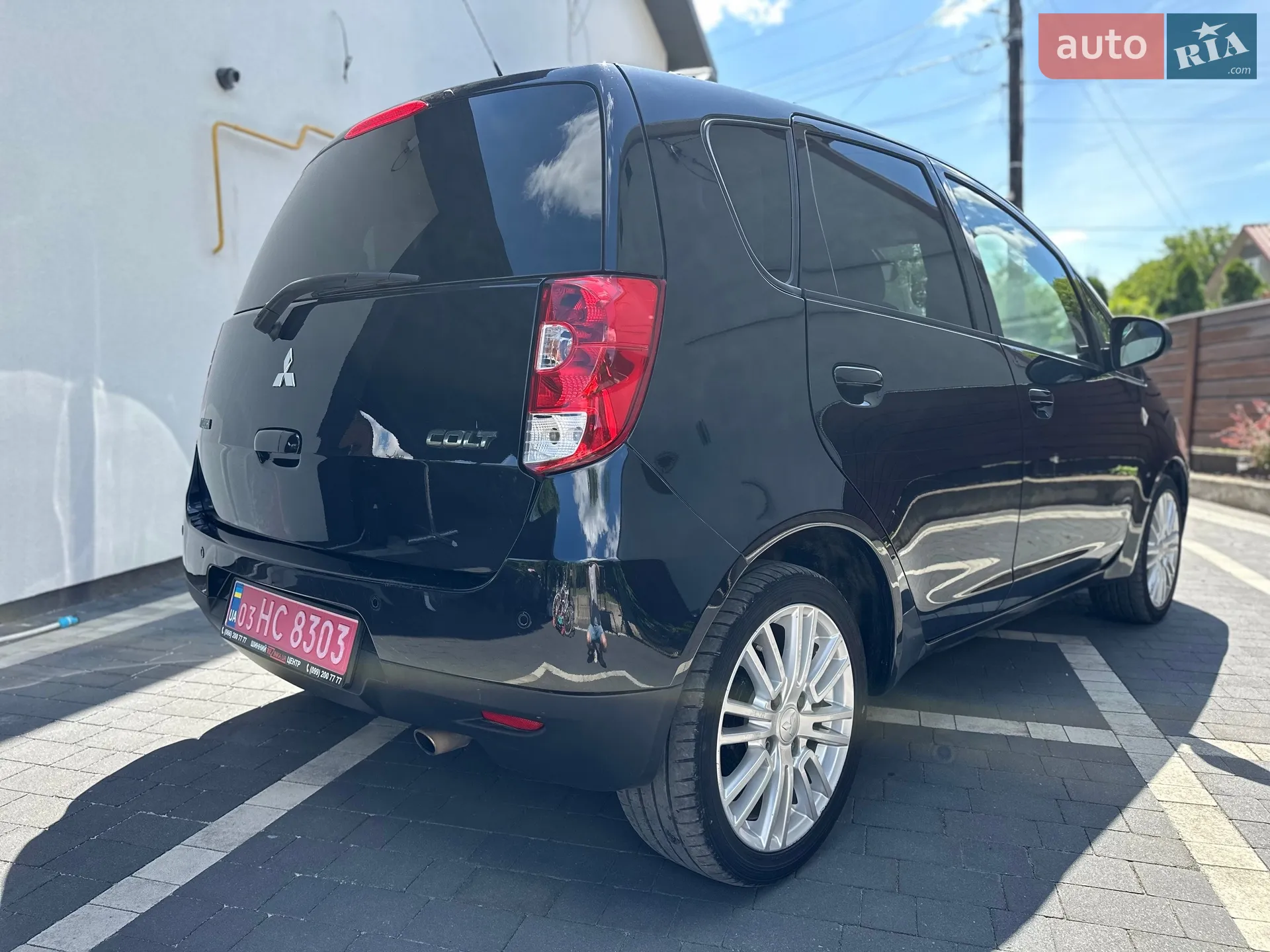 2011 Mitsubishi Colt - мініатюра 2