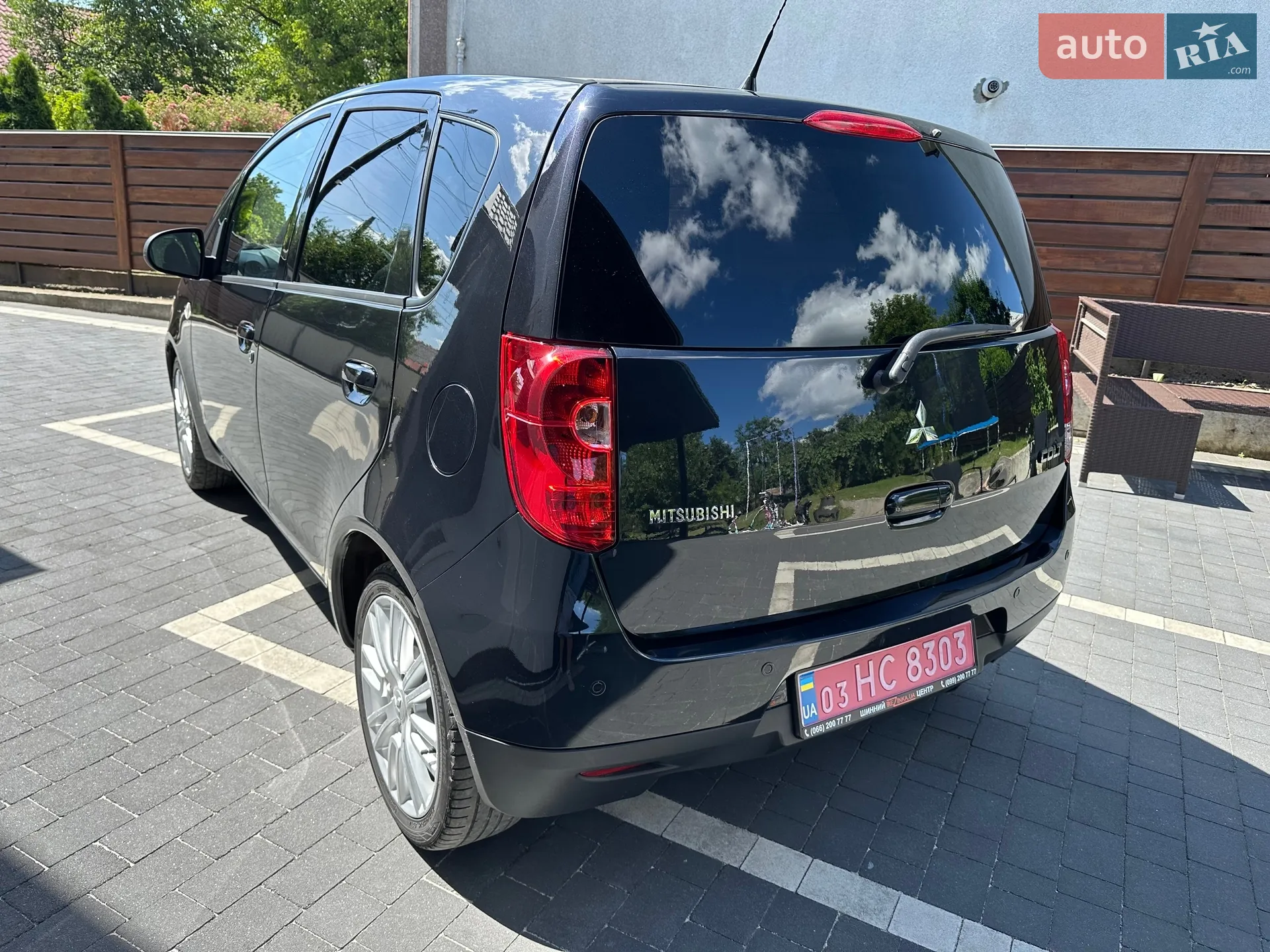 2011 Mitsubishi Colt - мініатюра 3