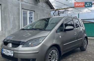 Хэтчбек Mitsubishi Colt 2007 в Беляевке