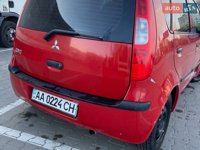 Хэтчбек Mitsubishi Colt 2006 в Киеве