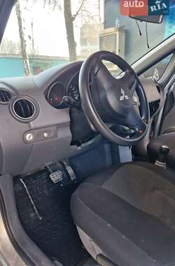 Хэтчбек Mitsubishi Colt 2005 в Запорожье