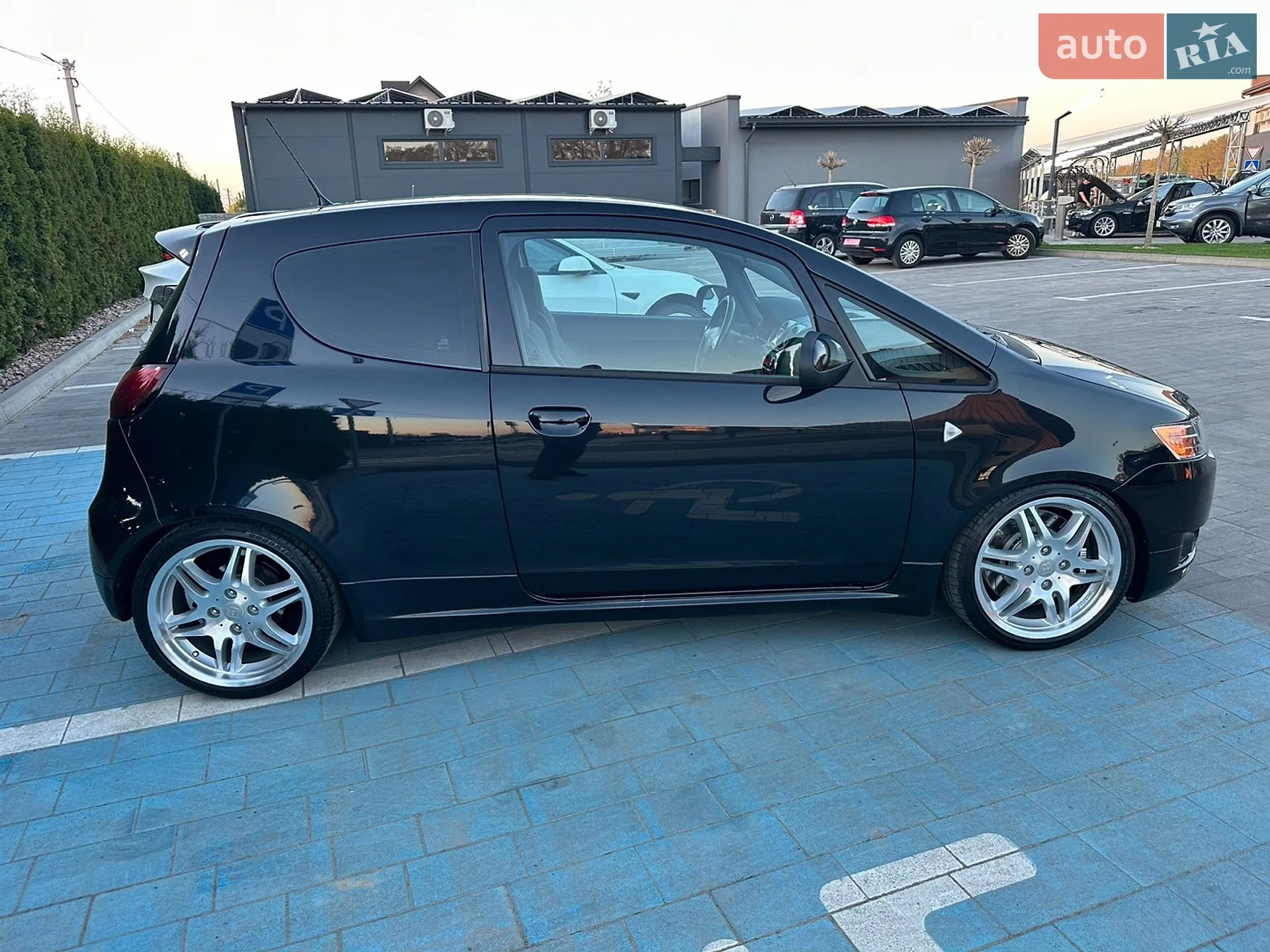 2012 Mitsubishi Colt - мініатюра 11
