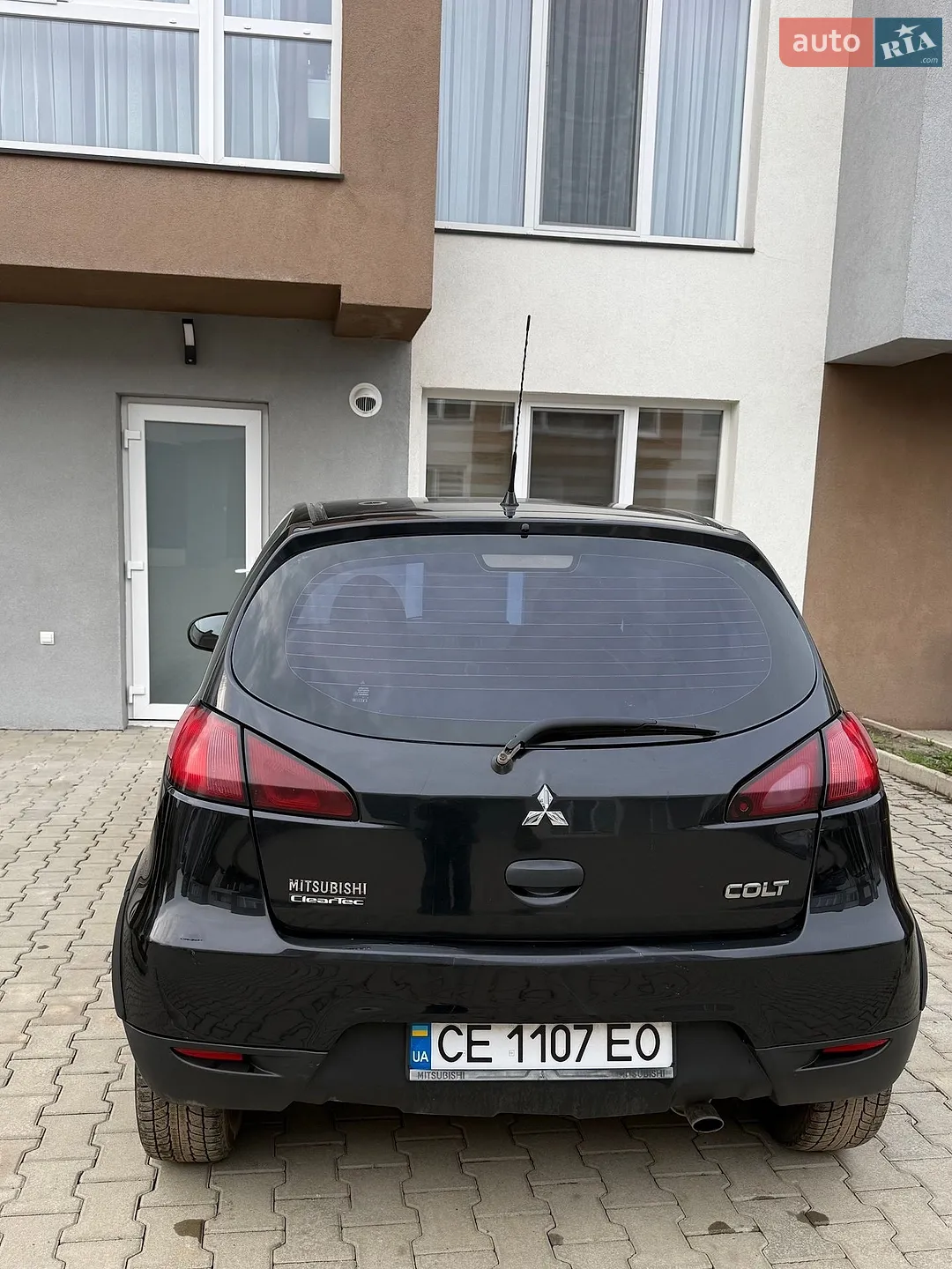 2010 Mitsubishi Colt - мініатюра 5