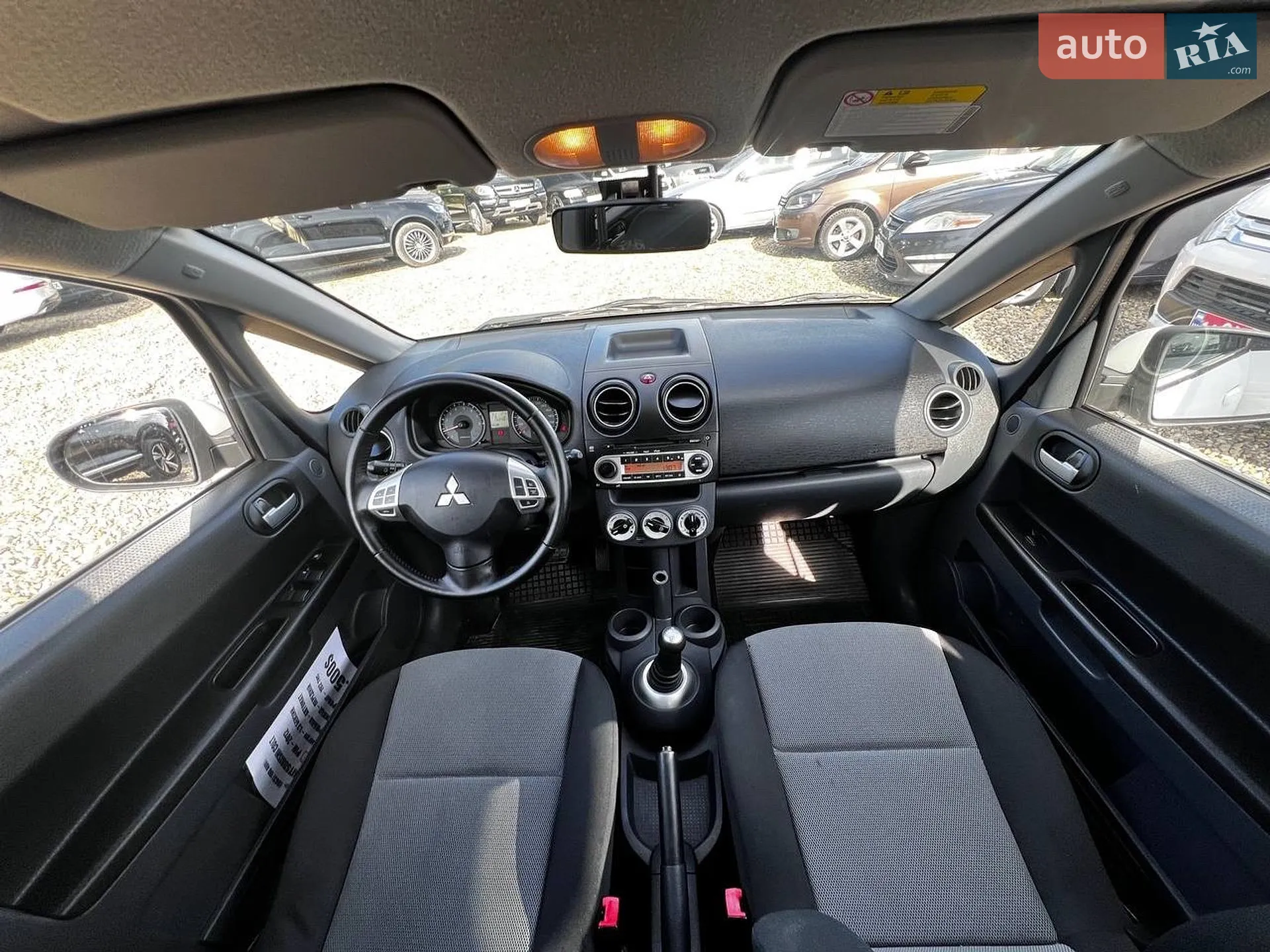 2012 Mitsubishi Colt - мініатюра 5