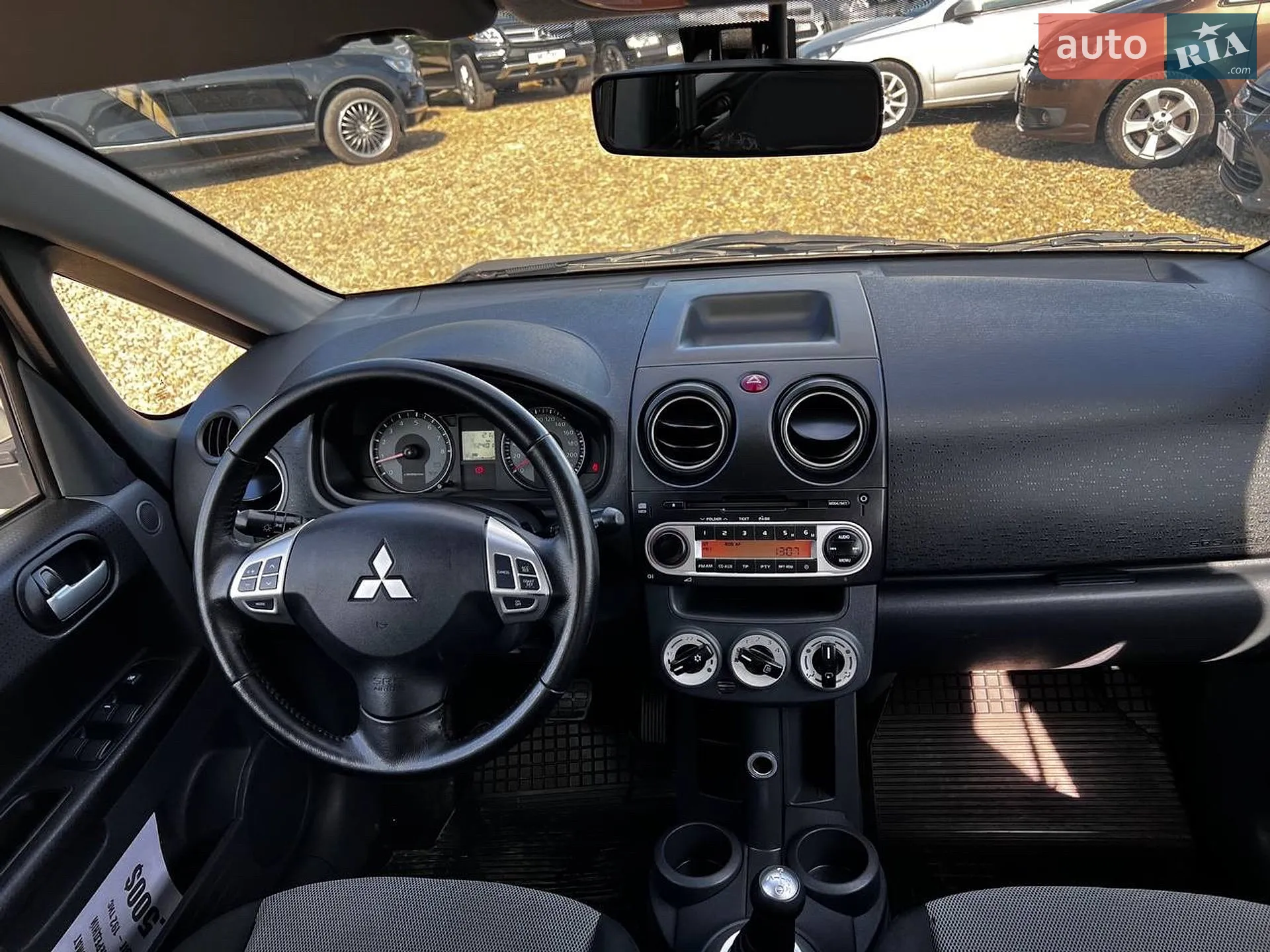 2012 Mitsubishi Colt - мініатюра 48