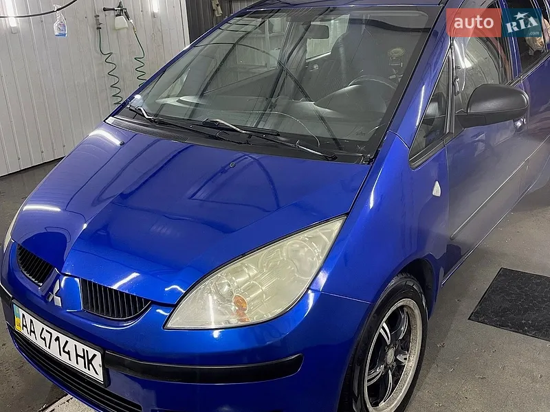 Mitsubishi Colt