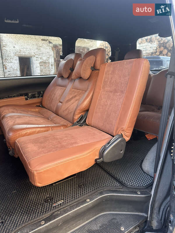 Минивэн Mitsubishi Delica 2001 в Ровно