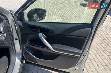 Внедорожник / Кроссовер Mitsubishi Eclipse Cross 2019 в 