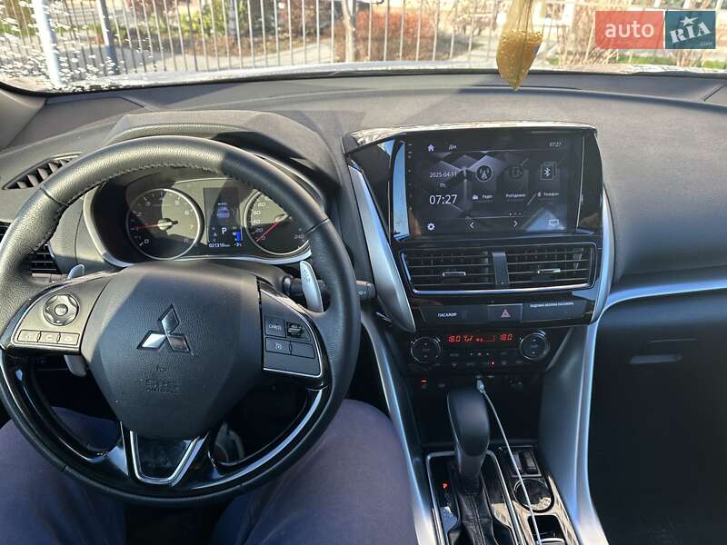 Внедорожник / Кроссовер Mitsubishi Eclipse Cross 2023 в Киеве