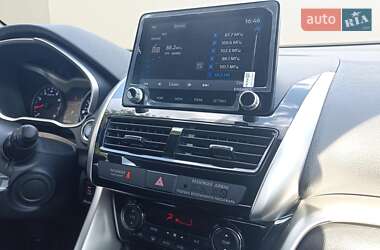 Внедорожник / Кроссовер Mitsubishi Eclipse Cross 2021 в 