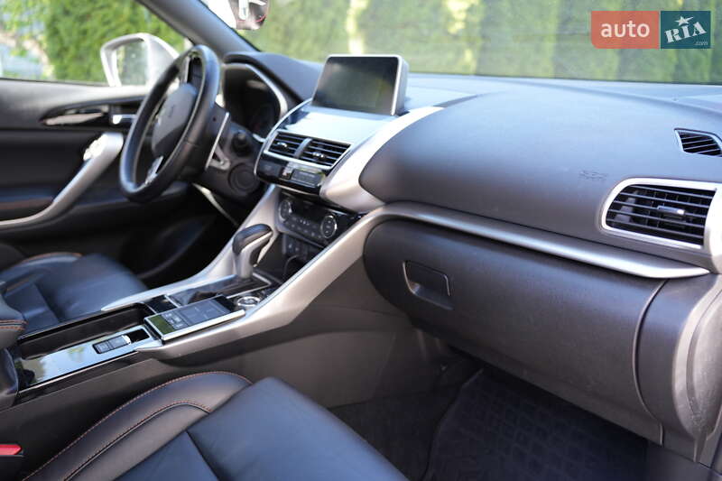 Внедорожник / Кроссовер Mitsubishi Eclipse Cross 2019 в Жовкве фото 14 Внедорожник / Кроссовер Mitsubishi Eclipse Cross 2019 в Жовкве