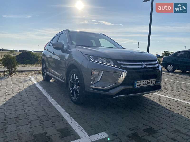Позашляховик / Кросовер Mitsubishi Eclipse Cross 2020 в Черкасах фото 16 Позашляховик / Кросовер Mitsubishi Eclipse Cross 2020 в Черкасах
