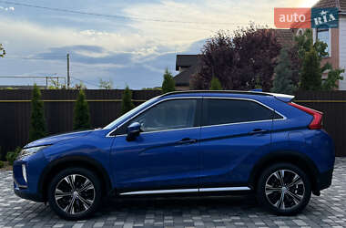Внедорожник / Кроссовер Mitsubishi Eclipse Cross 2020 в 