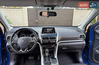 Внедорожник / Кроссовер Mitsubishi Eclipse Cross 2020 в 
