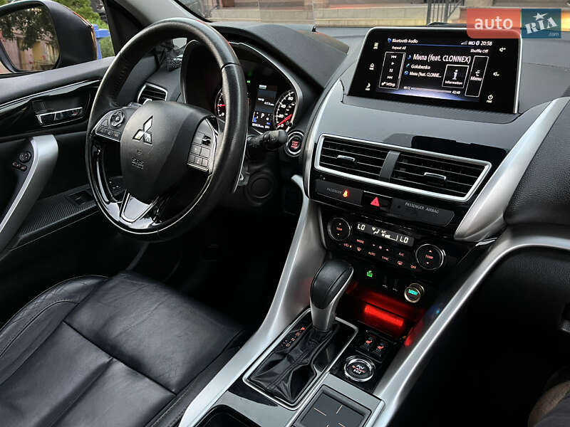 Внедорожник / Кроссовер Mitsubishi Eclipse Cross 2018 в Киеве