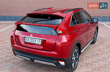 Позашляховик / Кросовер Mitsubishi Eclipse Cross 2020 в 