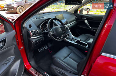 Внедорожник / Кроссовер Mitsubishi Eclipse Cross 2018 в 
