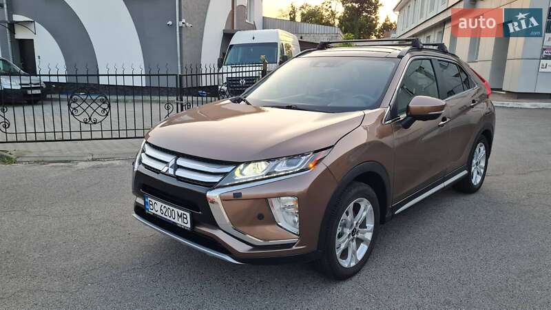Внедорожник / Кроссовер Mitsubishi Eclipse Cross 2018 в 