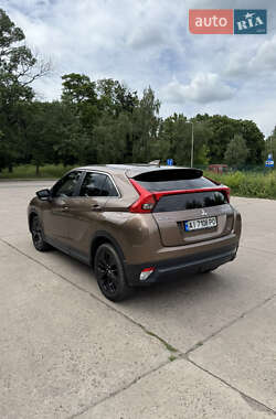 Внедорожник / Кроссовер Mitsubishi Eclipse Cross 2018 в 