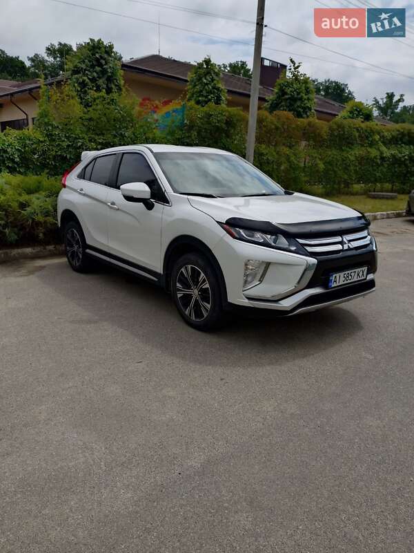 Внедорожник / Кроссовер Mitsubishi Eclipse Cross 2018 в Ирпене