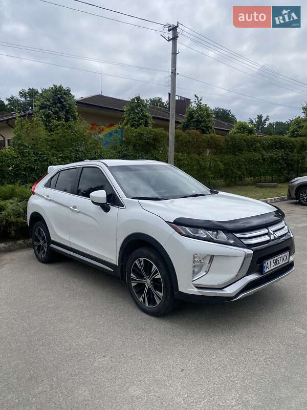 Внедорожник / Кроссовер Mitsubishi Eclipse Cross 2018 в Ирпене