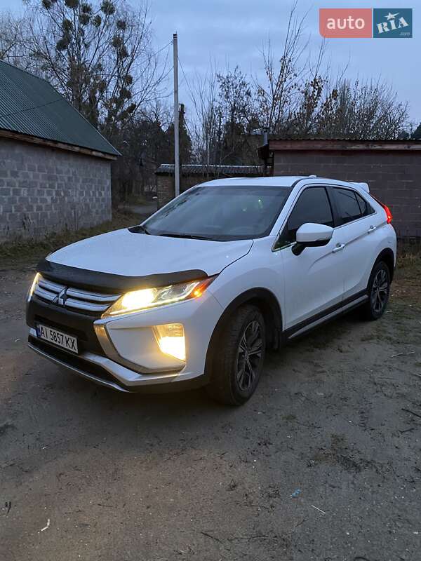 Внедорожник / Кроссовер Mitsubishi Eclipse Cross 2018 в Ирпене
