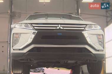 Внедорожник / Кроссовер Mitsubishi Eclipse Cross 2020 в 