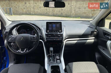 Внедорожник / Кроссовер Mitsubishi Eclipse Cross 2021 в 
