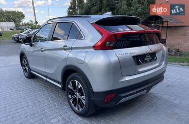 Внедорожник / Кроссовер Mitsubishi Eclipse Cross 2020 в 